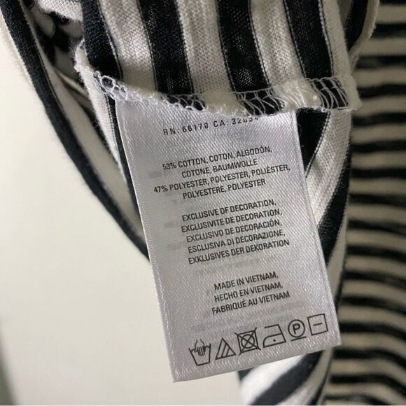 Anthropologie Ett:twa Twist Front Stripe Tee Size XS - Picture 7 of 7